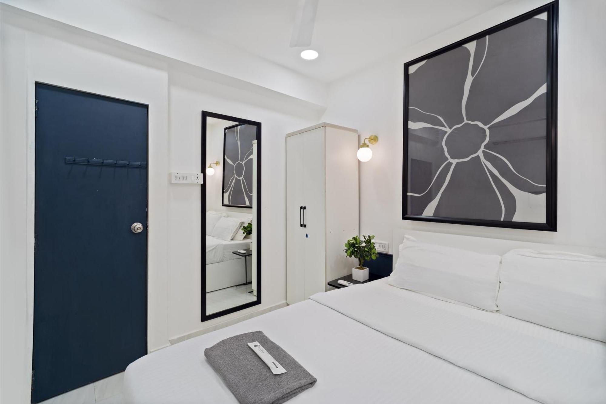Calisto 2Bhk Khar W By The Bombay Home Company Exterior photo